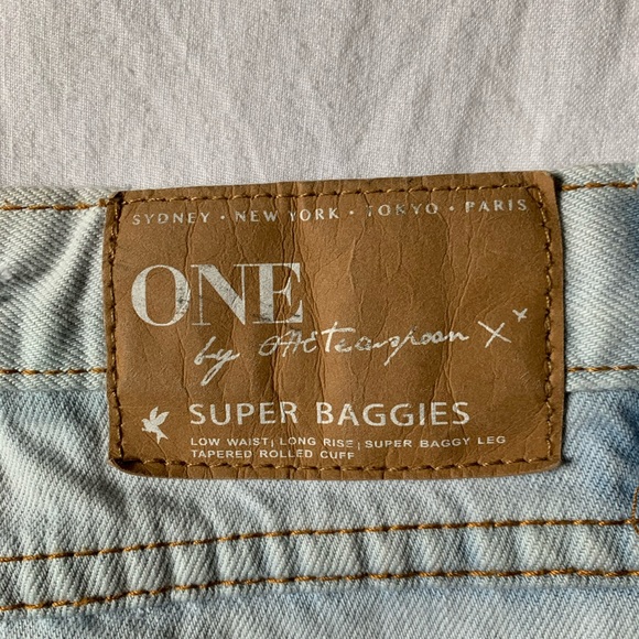 Jeans - Picture 6 of 6